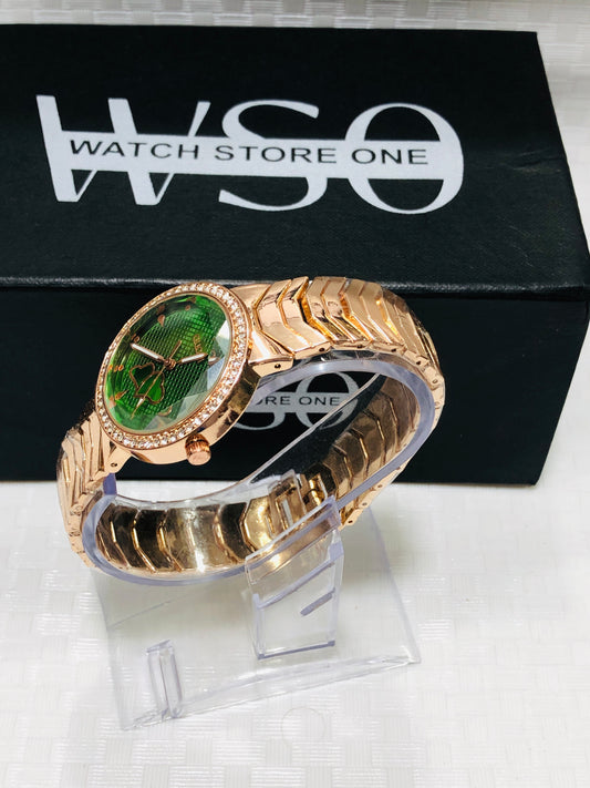 Gucci women watch rose green