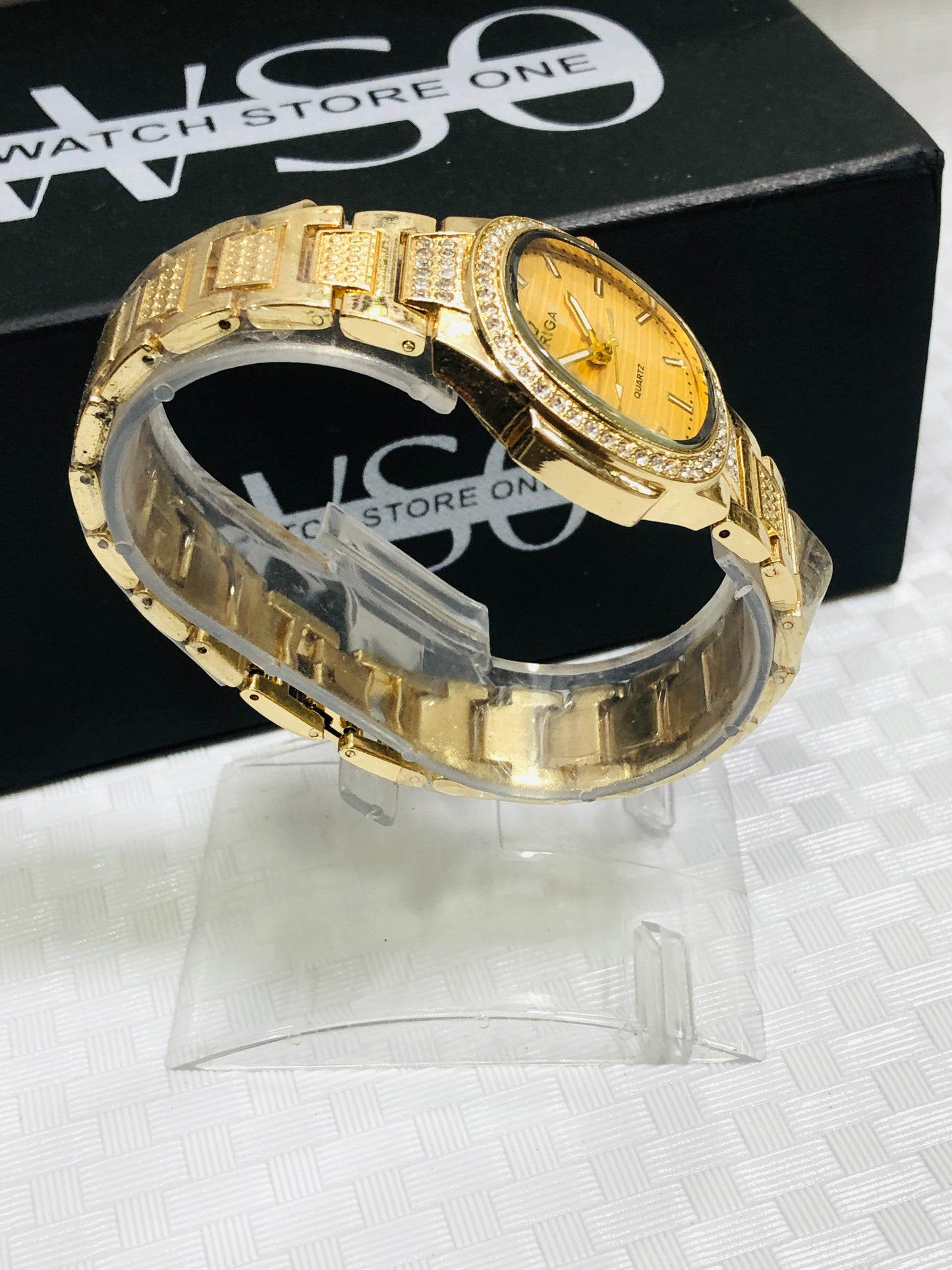 Women luxury watches Gold
