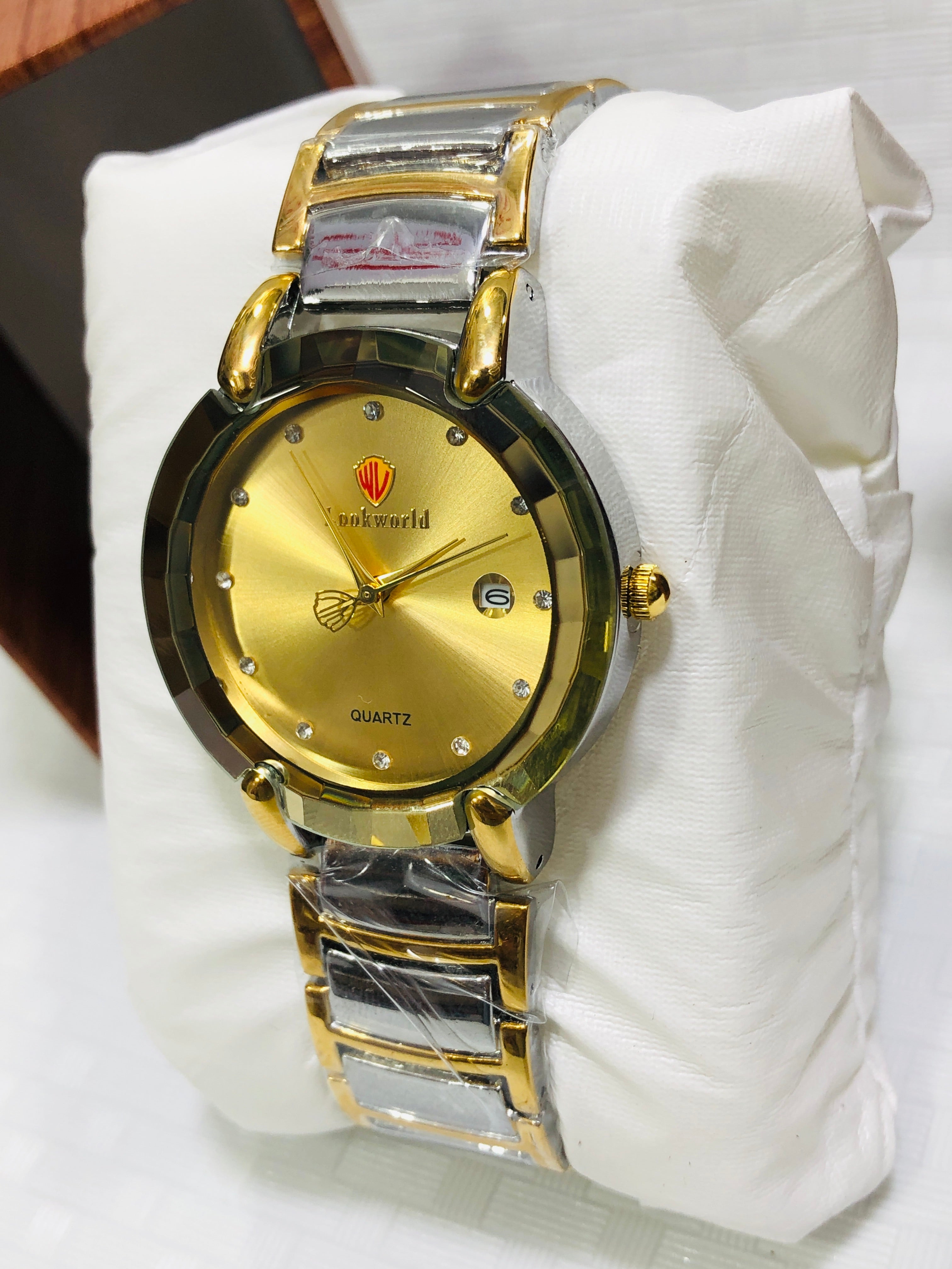 DIAMOND GLASS WATCH ORIGNAL