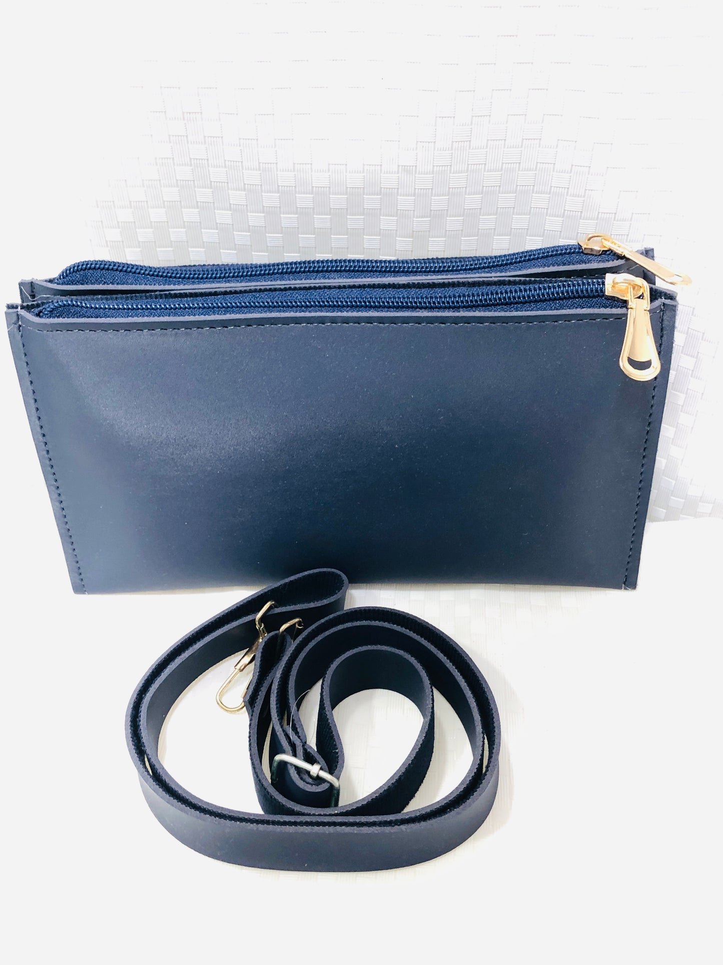 LV Hande Pouches Blue