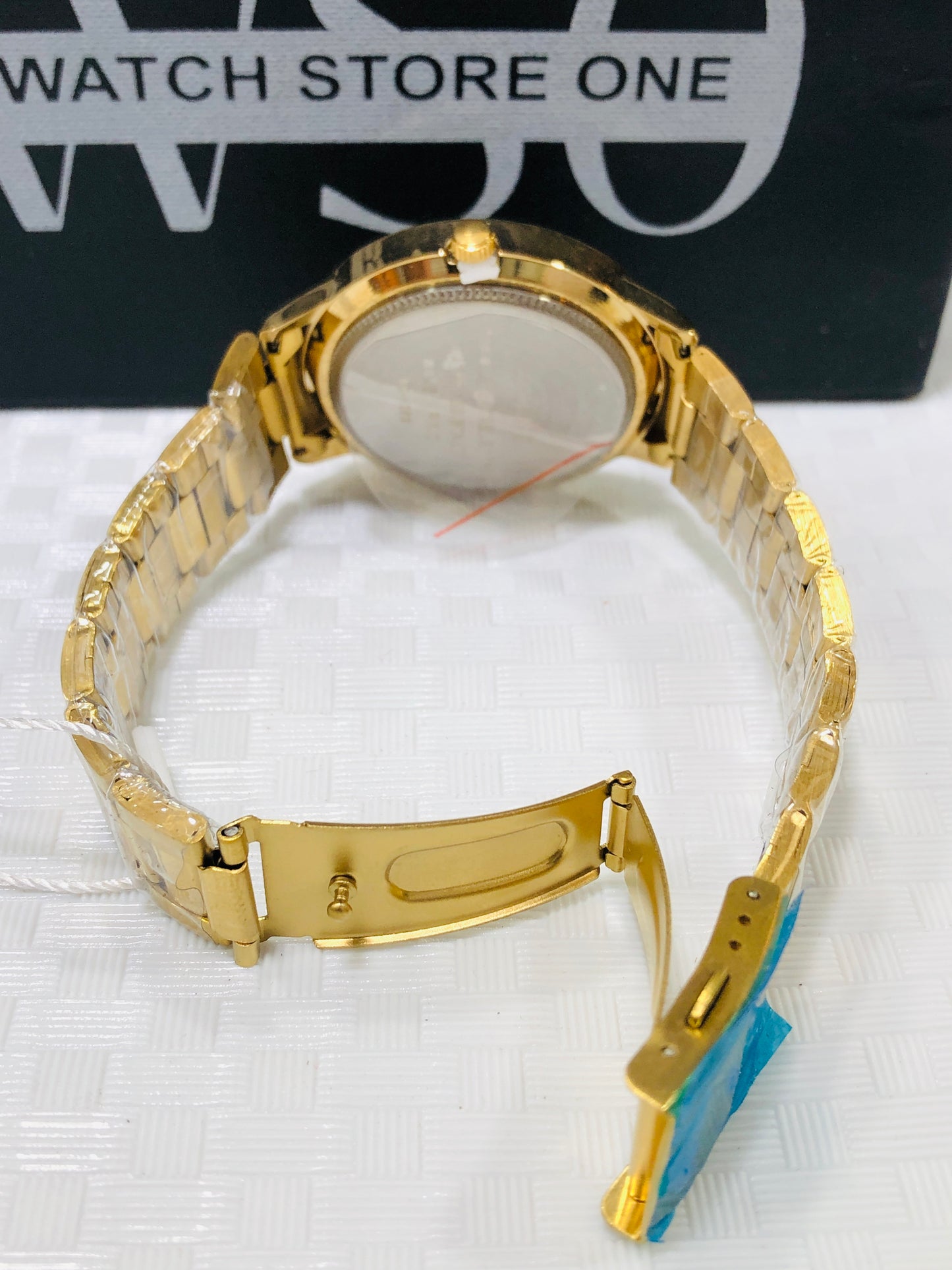 Moment Gold watch