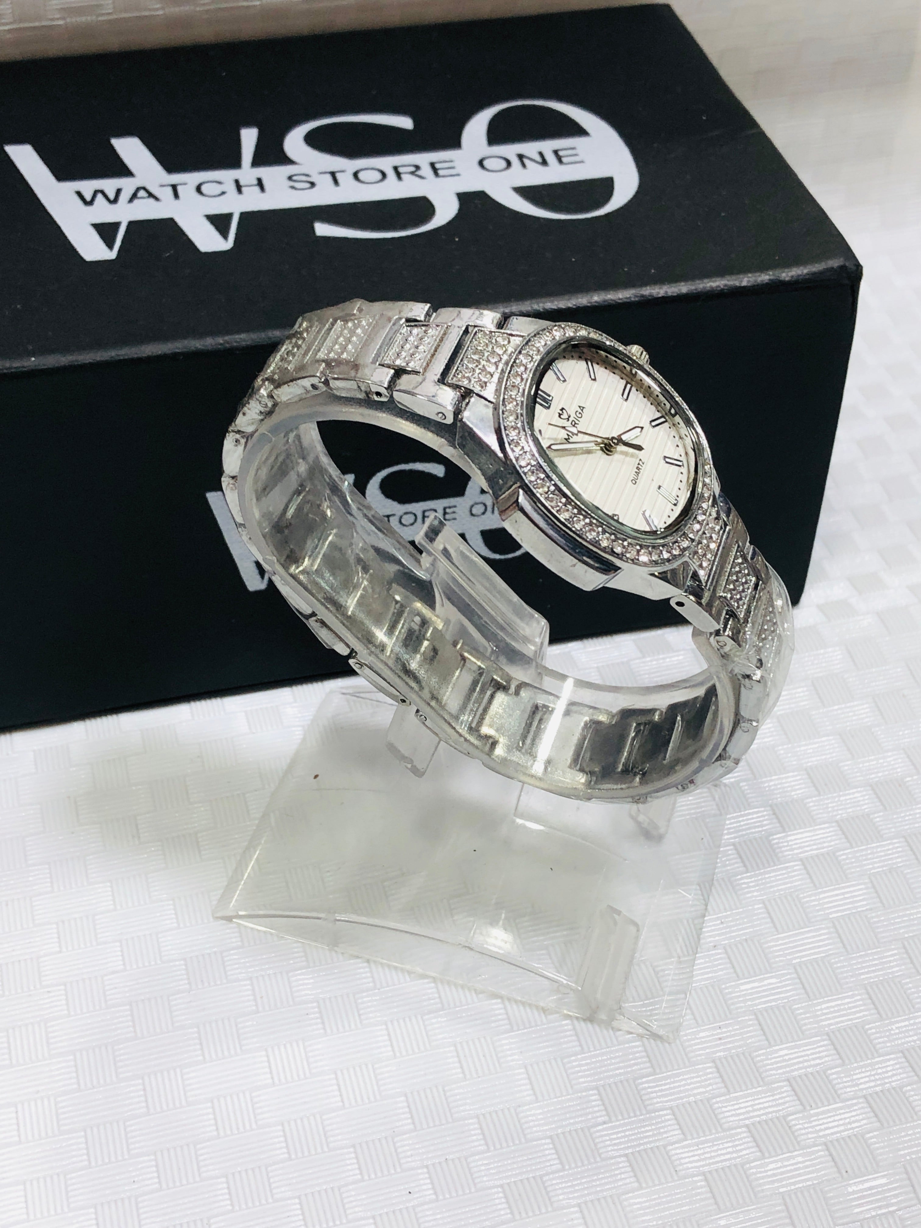 Women luxury watches Silver white