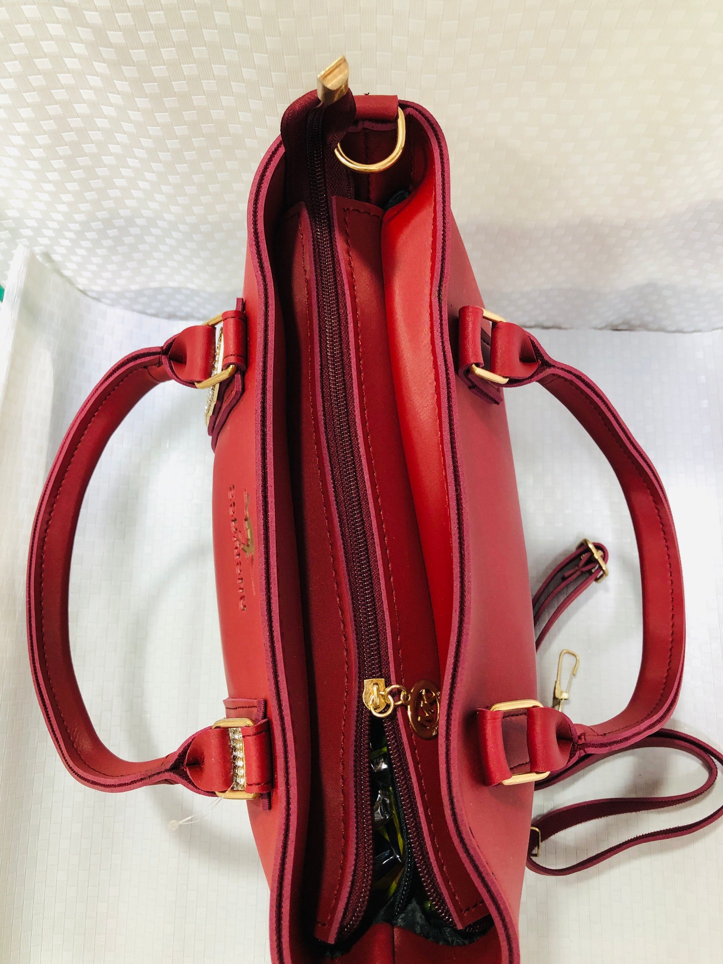Stylish Hande Bags Mehroon