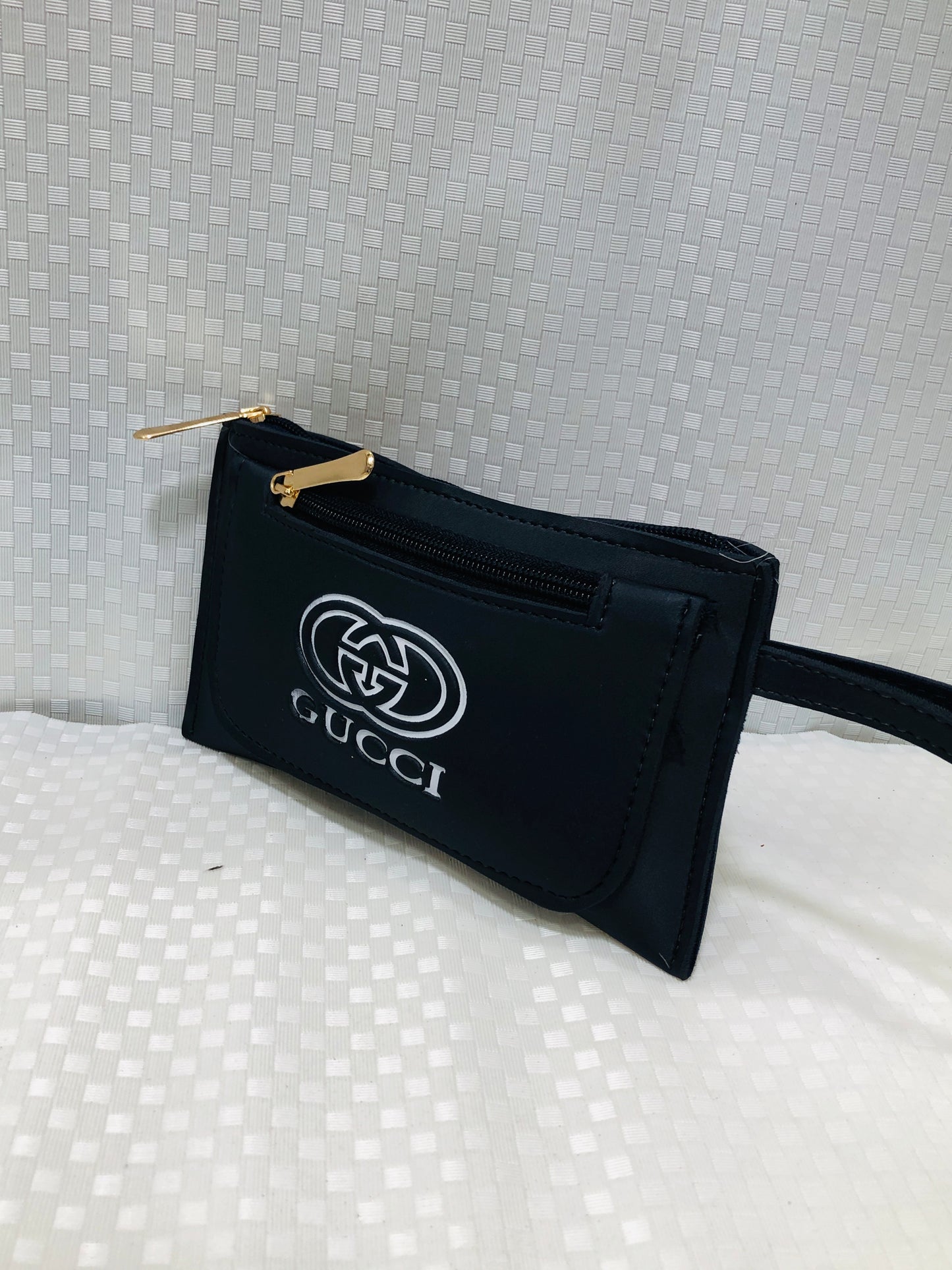 Gucci Hande Pouches