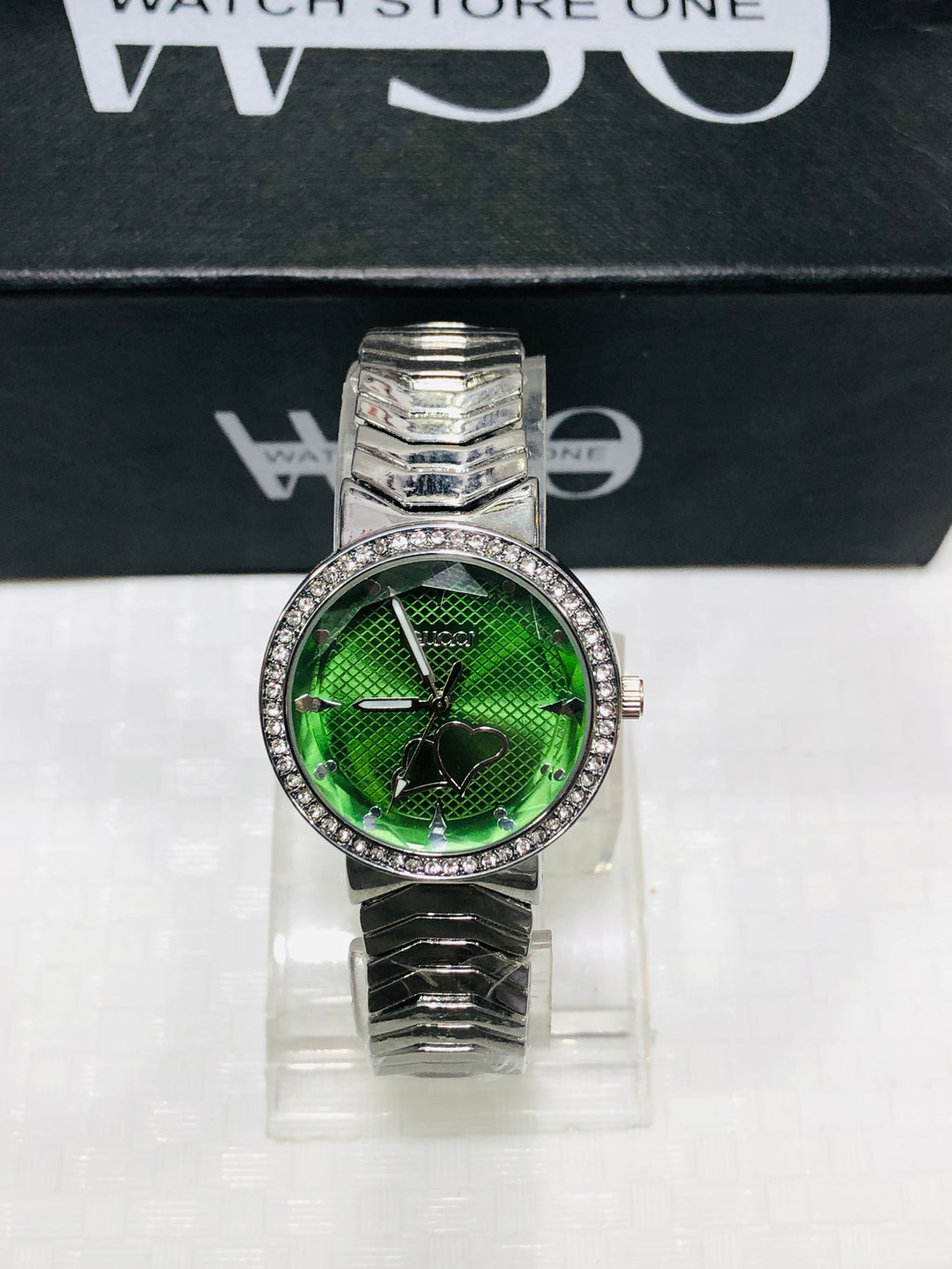 women Gucci watch silver Green