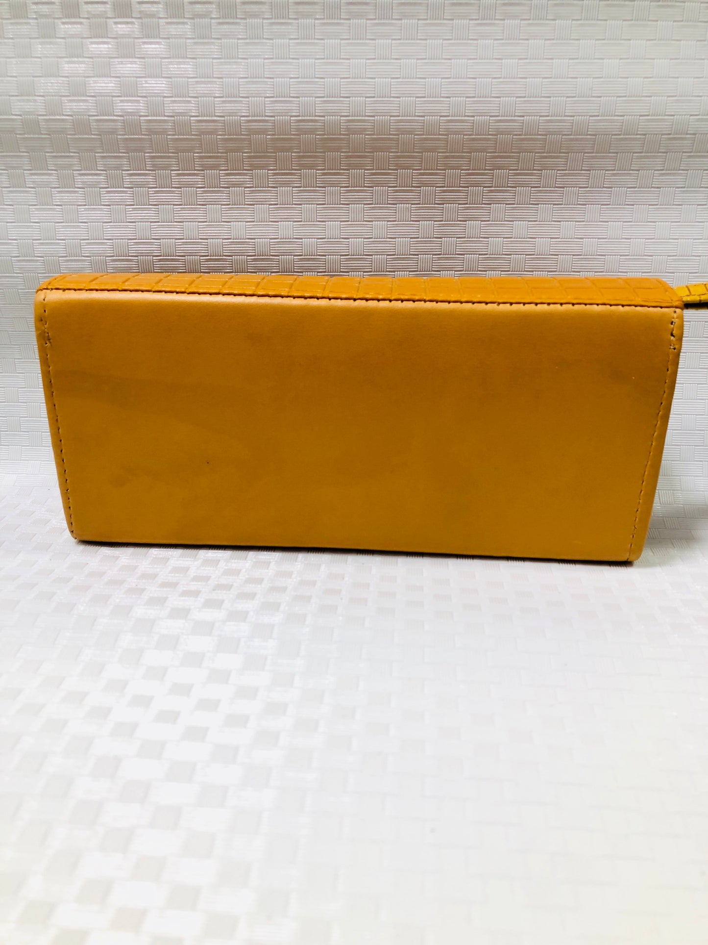Universal Hand clutch >Mustard