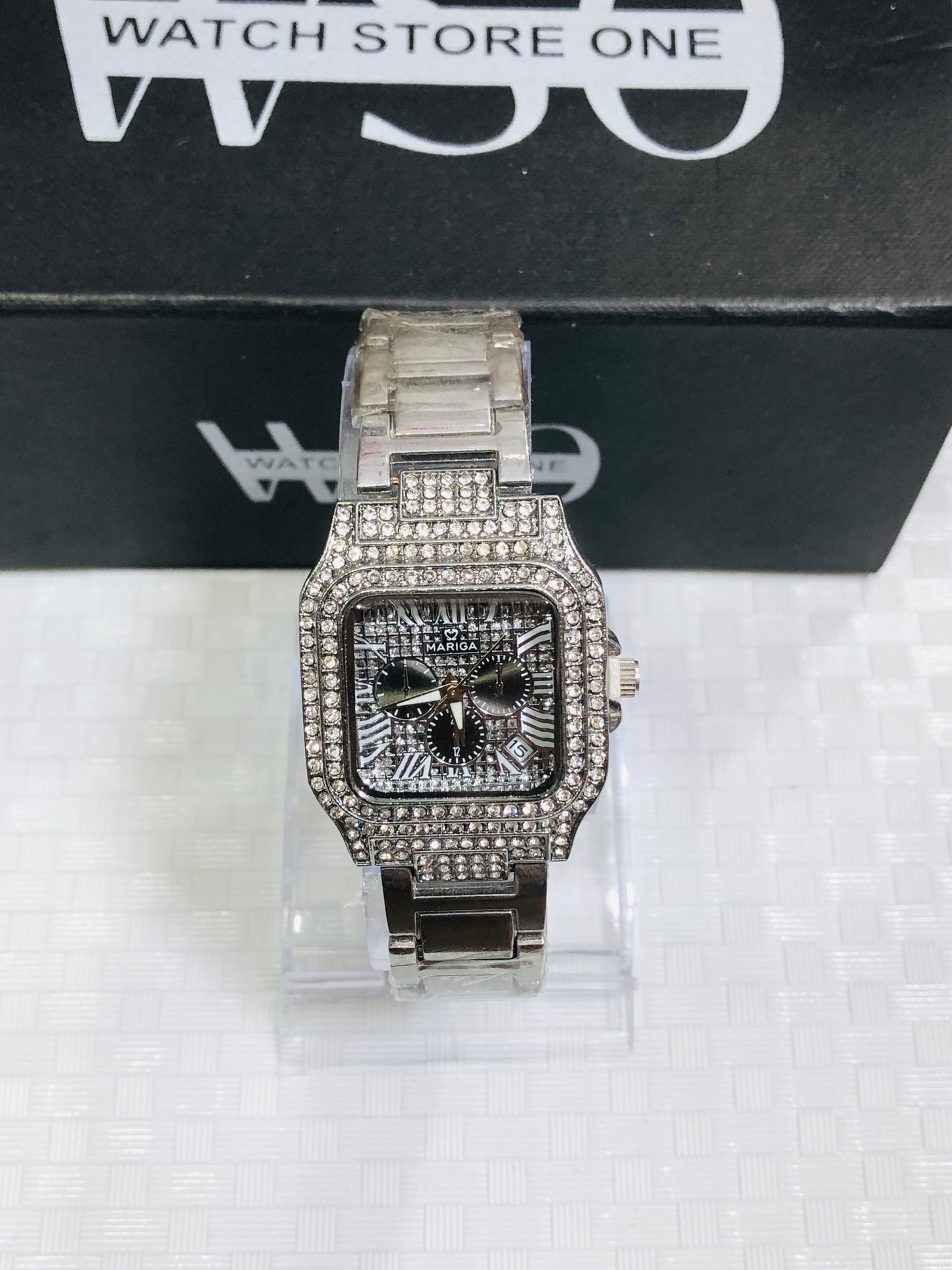 Mema female Silver