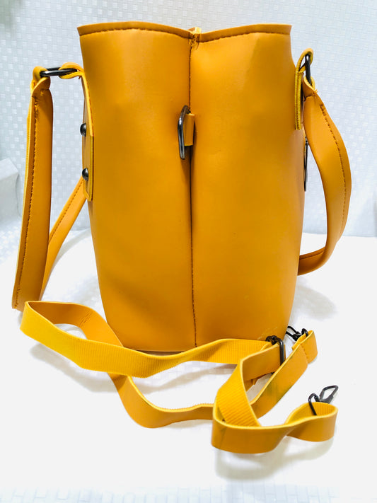 Luxury Women Hand Bags >Yellow
