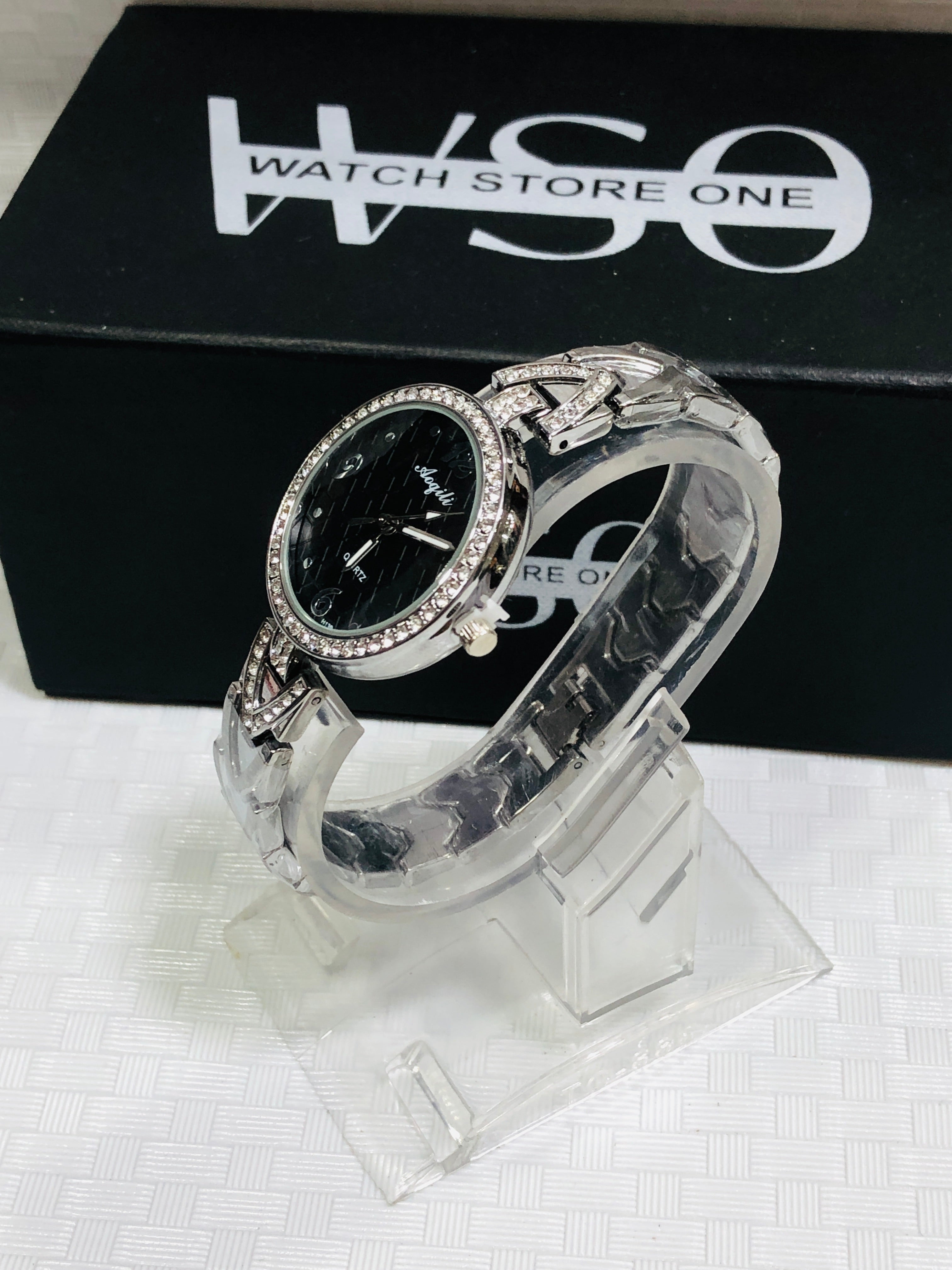 Women watch silver black