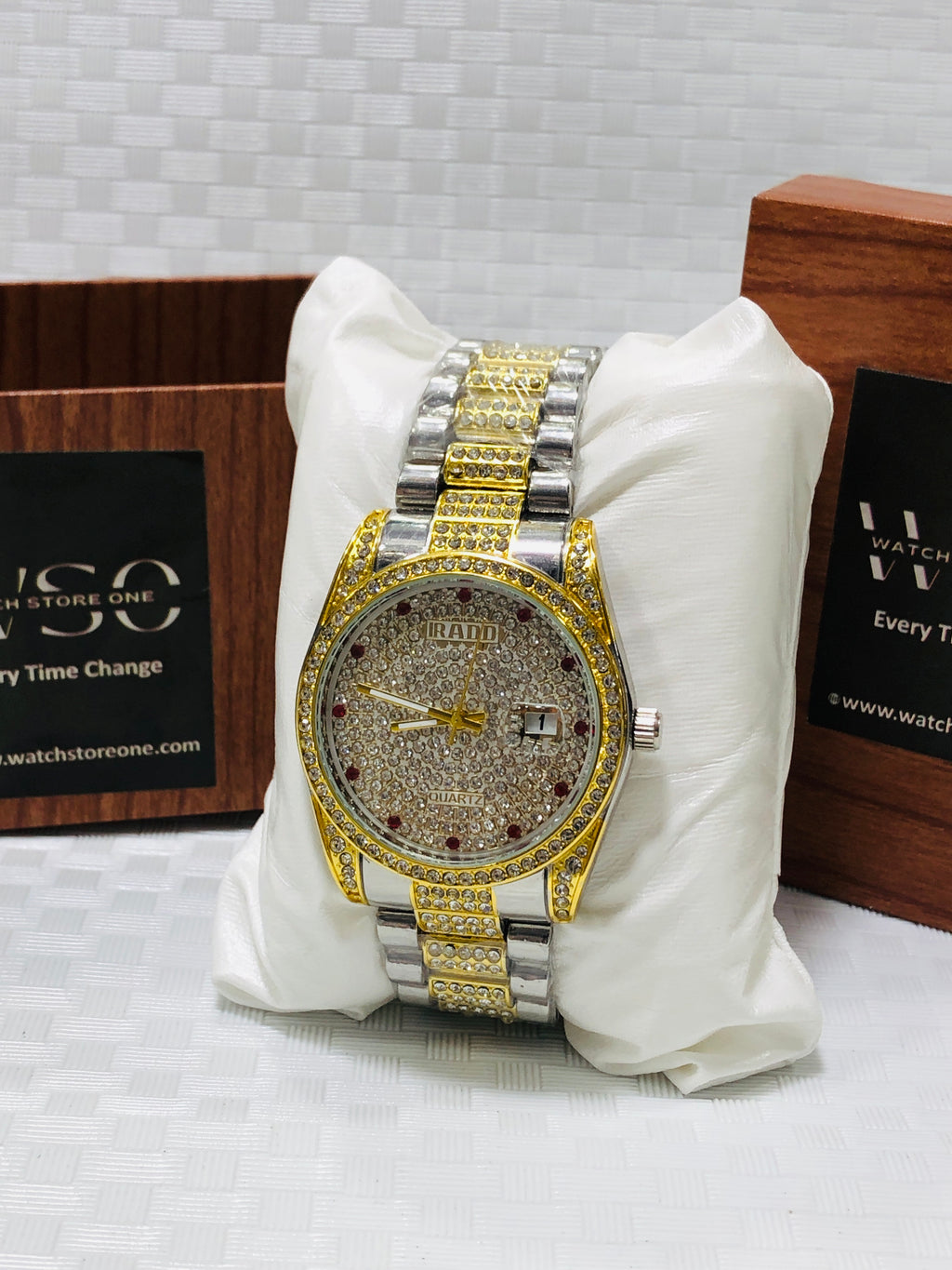 Ice Diamond - Article #765 - Two Tone - Diamond Dial