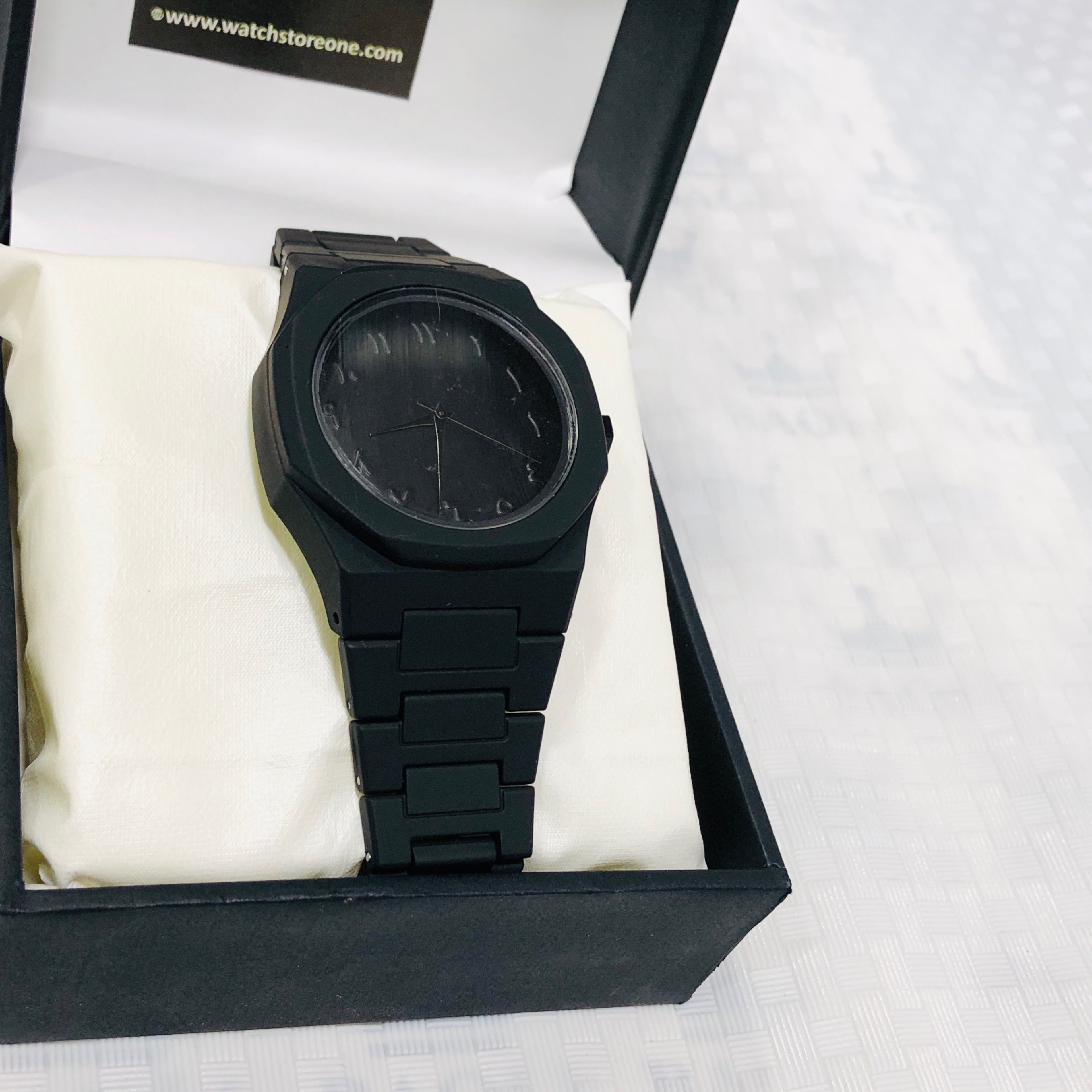 BLACK ORA WATCH