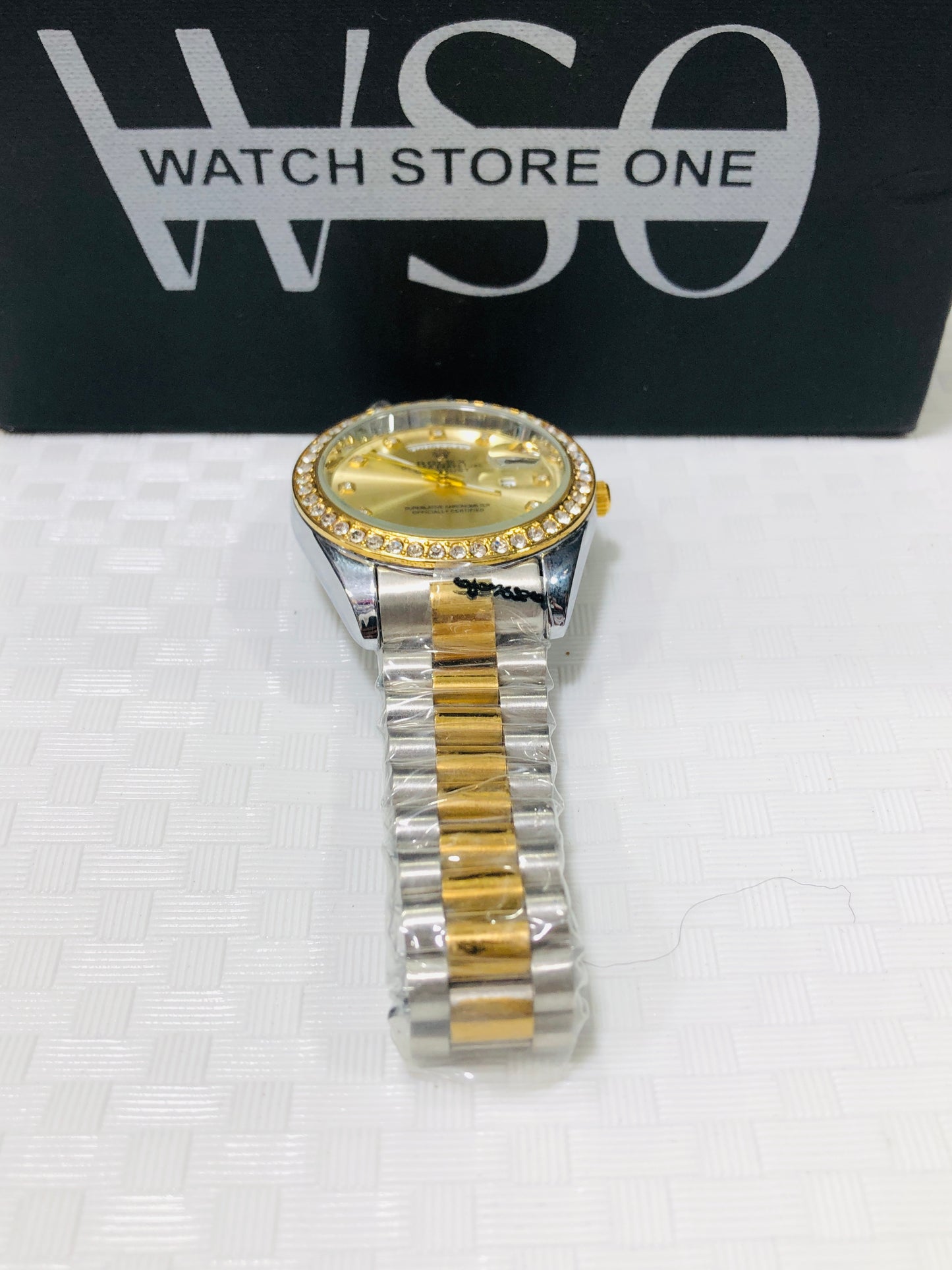 Rlx Day Date Diamond > Totone Gold