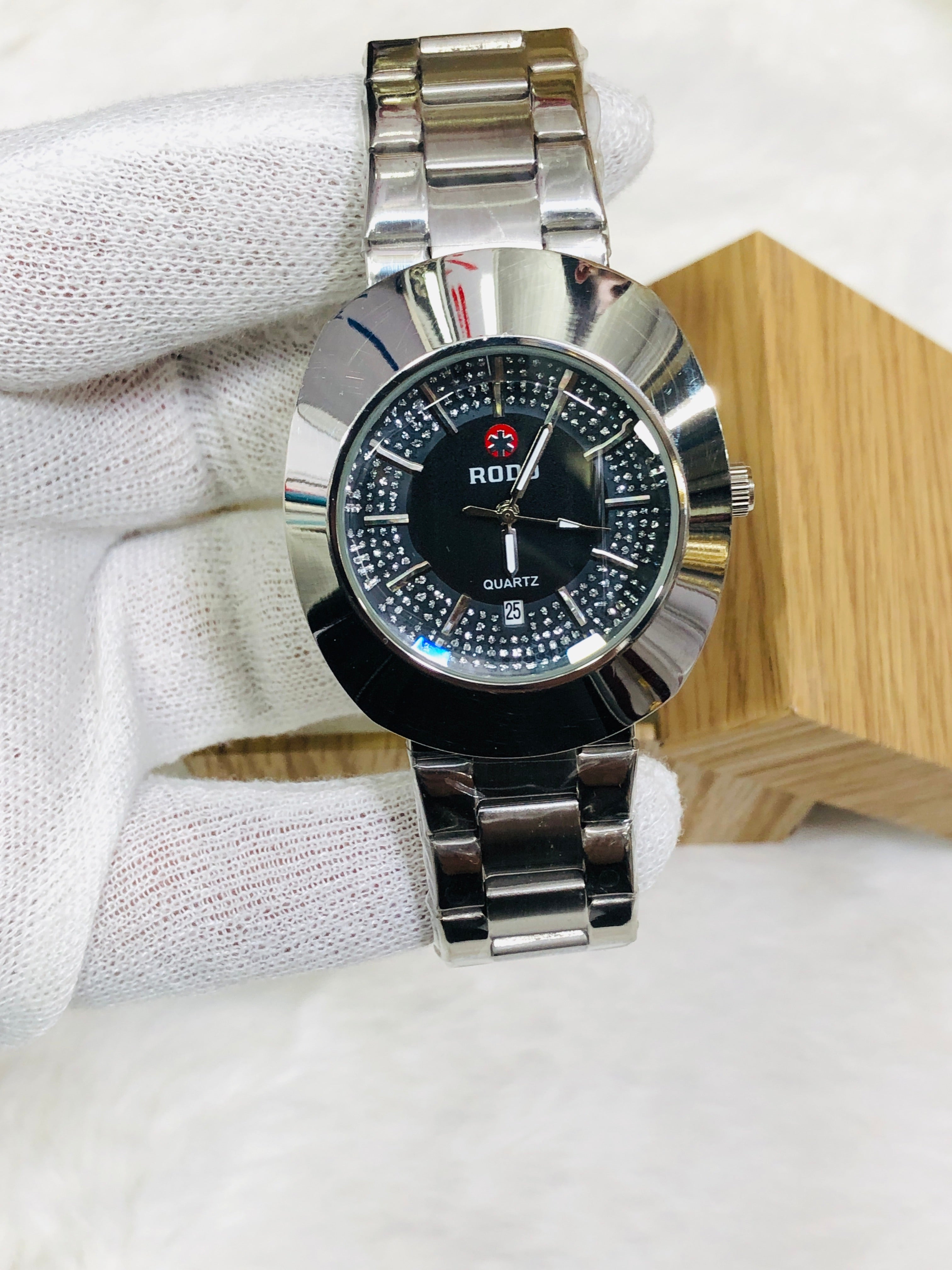 RADO EGG PREMIUM DIAMOND WATCH SILVER CASE BLACK DIAL