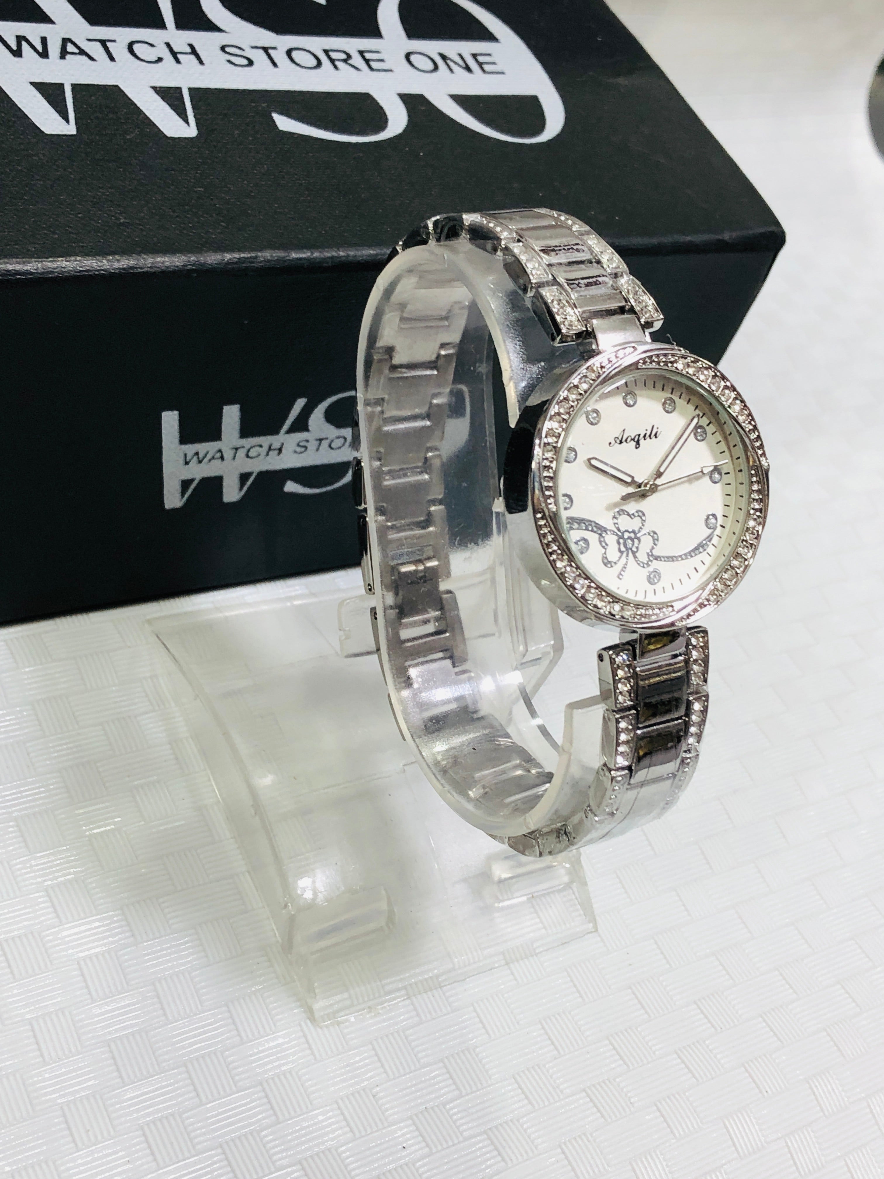 Luxury female watch Silver white