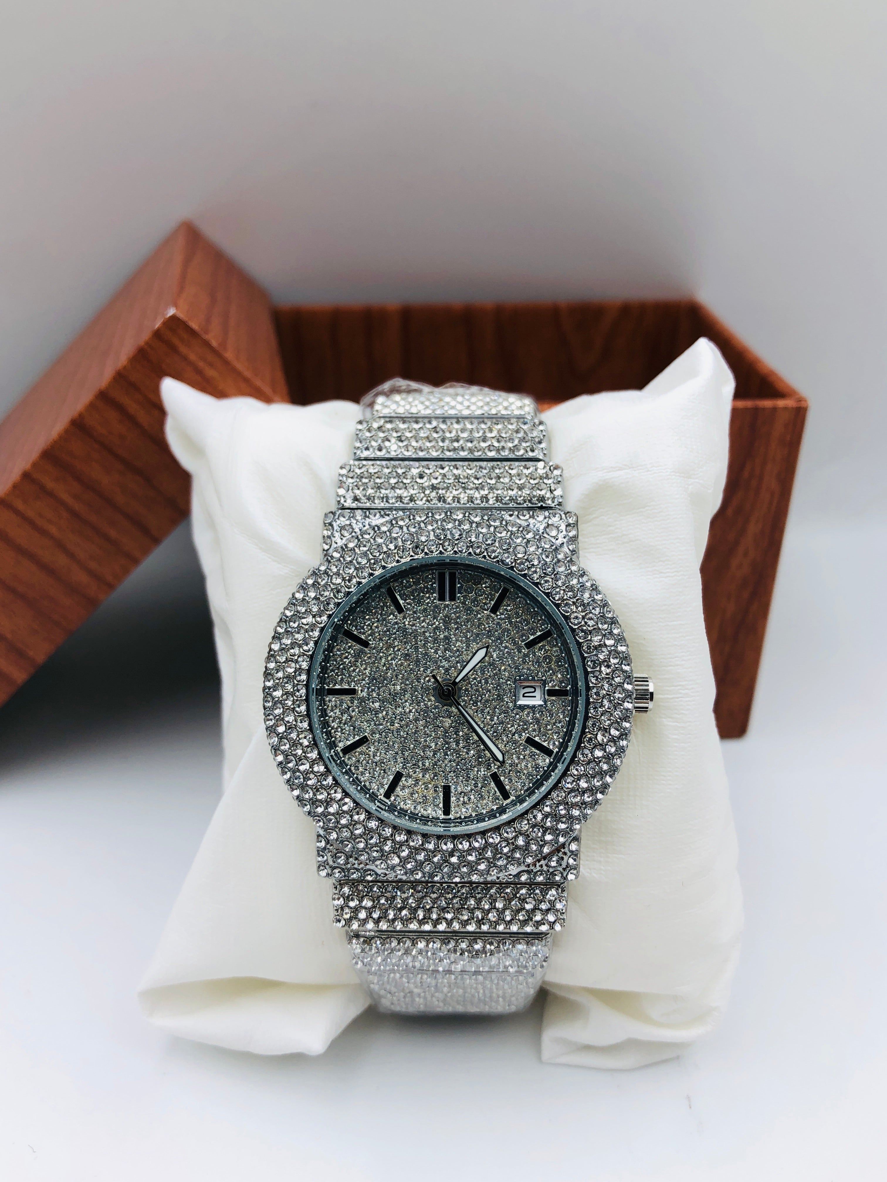 Ice Dot Full Diamond - Article #680 - Silver - Silver Dial